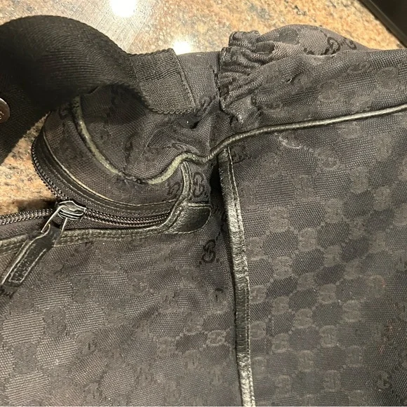 Gucci diaper bag - Picture 6 of 10